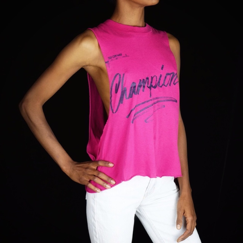 Champion Sound Vintage Cut Out Tee